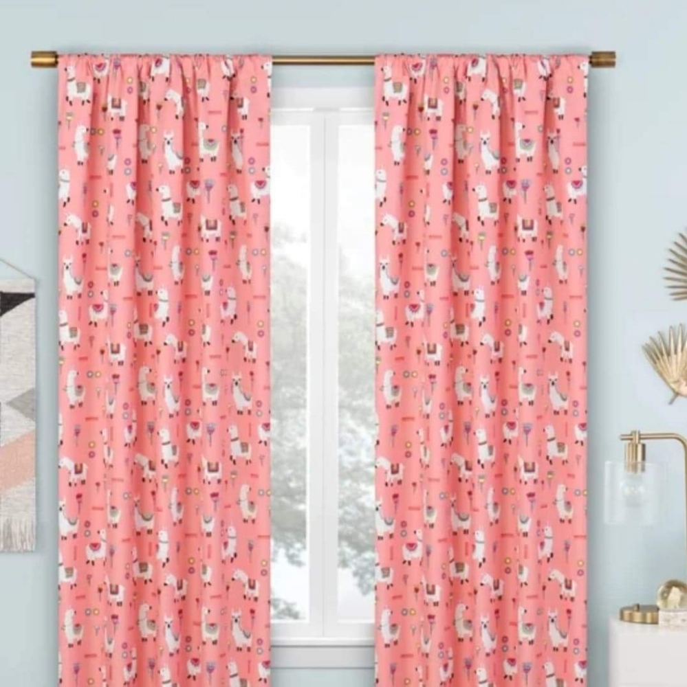 😍 Pink lama curtains 😍 42  x 84 (4 panels)